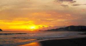 Playas de Playa Larga: El secreto mejor guardado de Zihuatanejo Playas de Playa Larga Zihuatanejo